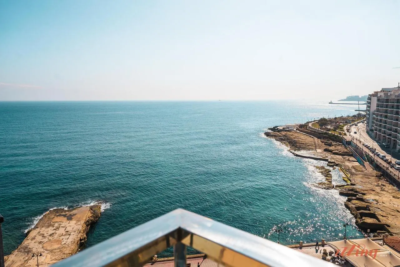 Amazing Seafront Duplex Apartment Sliema 0*,