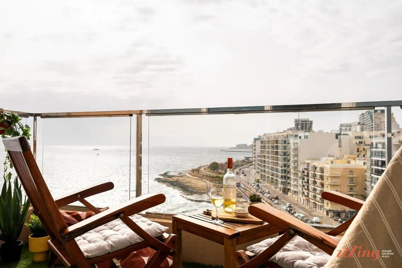 Amazing Seafront Duplex Apartment Sliema Malta